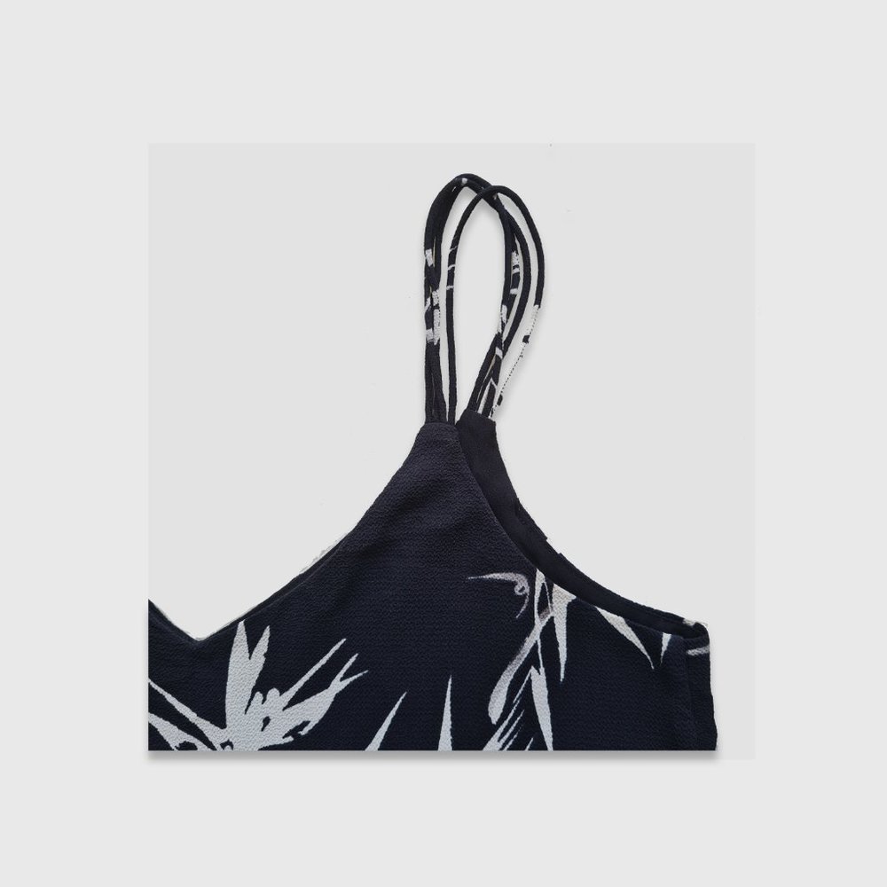 Size- S, 'now' tank top - Picture 3 of 5
